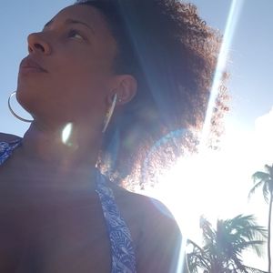 Meet your Posher, Edith